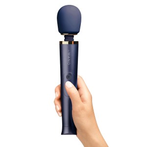 LE WAND PETITE RECHARGEABLE VIBRATING MASSAGER NAVY